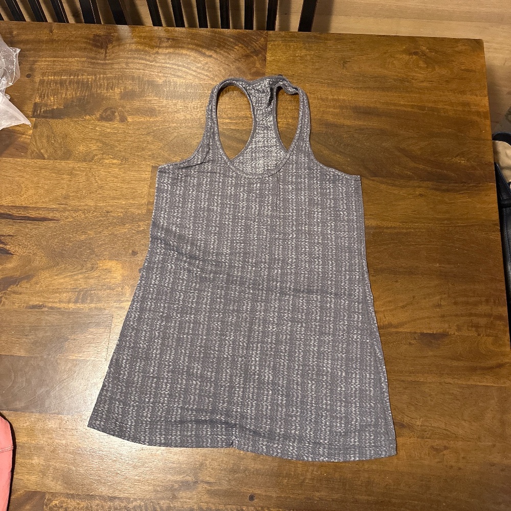 Lululemon tank - grey, 10